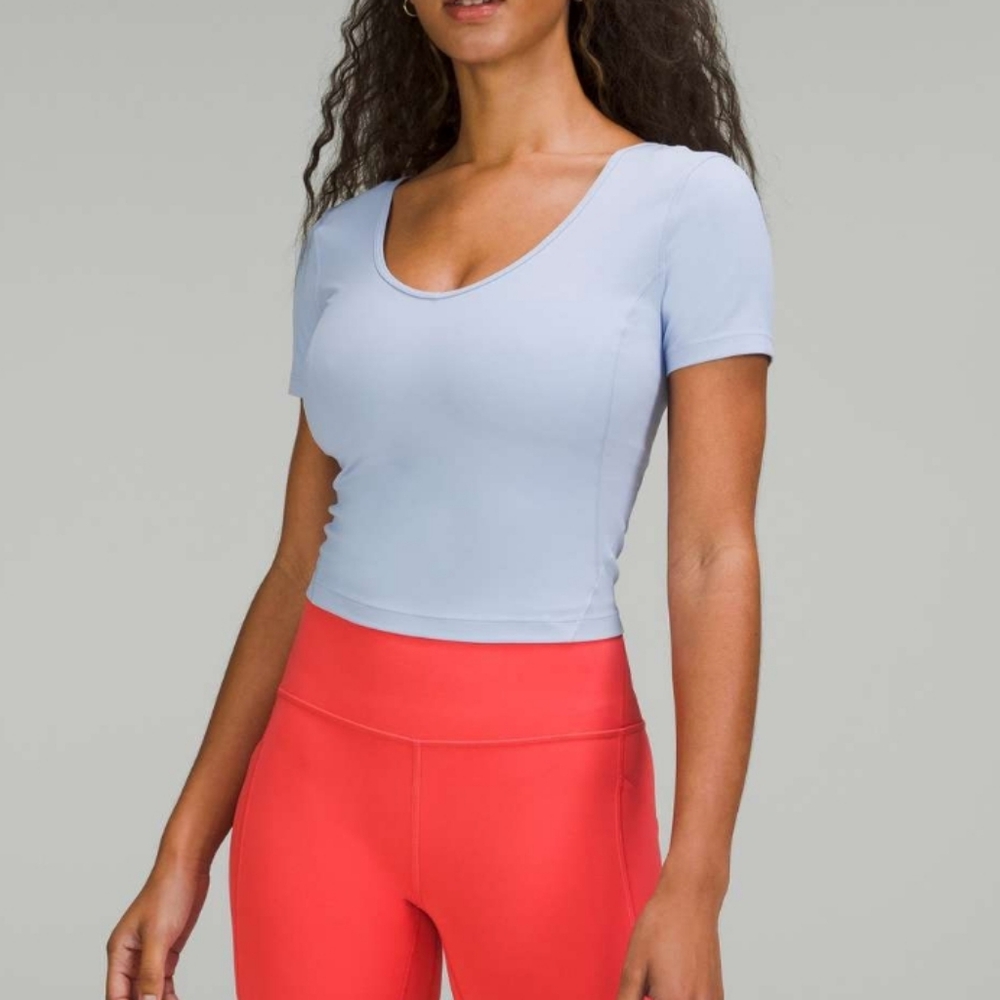 Pure Barre Circle P Tonal crop top